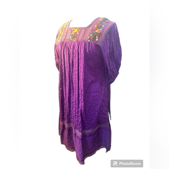Vintage 70s Mexican Purple Embroidered Floral Dress - Picture 1 of 5